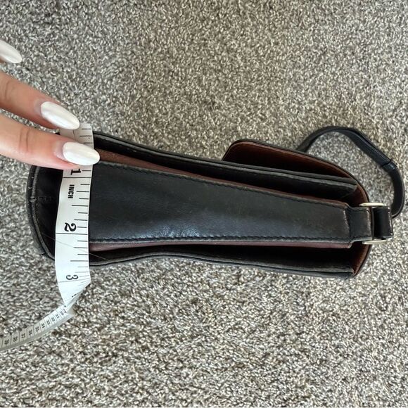 DEREK ALEXANDER | Leather Shoulder Bag - Picture 16 of 16